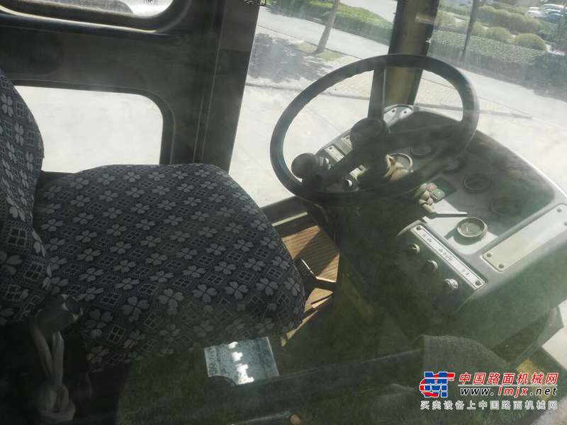 山西出售转让二手2680小时2012年龙工LG520B单钢轮压路机