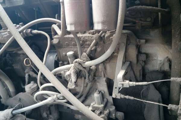 山西出售转让二手5000小时2006年洛建LSS218A单钢轮压路机