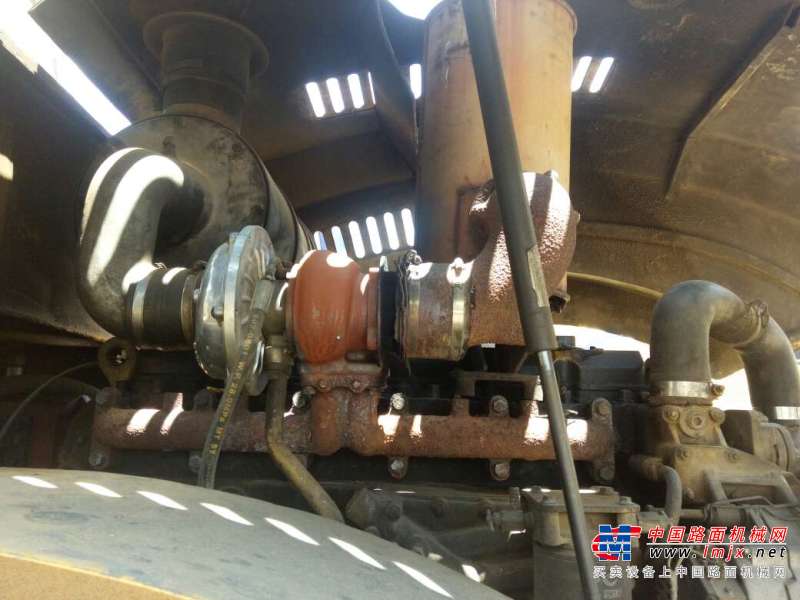 贵州出售转让二手8000小时2005年洛阳路通LTK220B单钢轮压路机