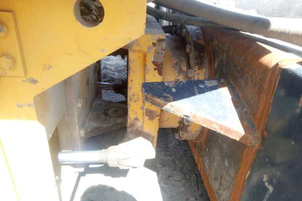 辽宁出售转让二手6000小时2008年洛建LSS220单钢轮压路机