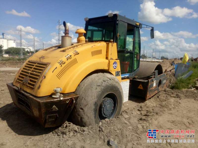 辽宁出售转让二手6000小时2008年洛建LSS220单钢轮压路机