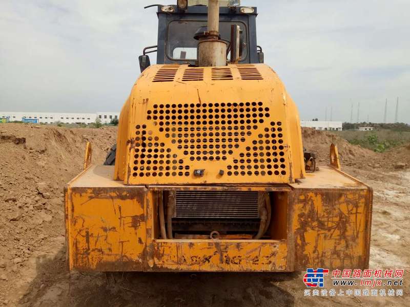 陕西出售转让二手3500小时2010年龙工LG522A单钢轮压路机