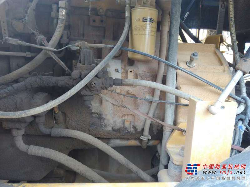 内蒙古出售转让二手10000小时2010年厦工XG6201单钢轮压路机