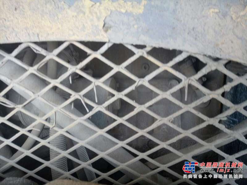 山西出售转让二手4000小时2012年洛建LSS2301单钢轮压路机
