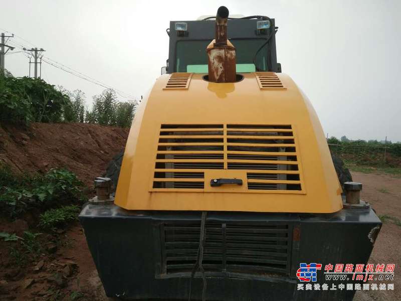 辽宁出售转让二手3000小时2007年洛阳路通LT220B单钢轮压路机