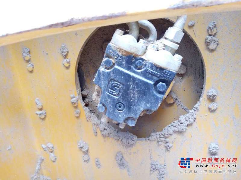 陕西出售转让二手2100小时2012年厦工三明XG6224M单钢轮压路机