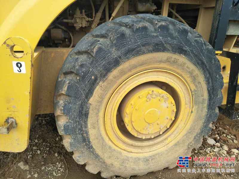 云南出售转让二手3000小时2011年厦工XG6224M单钢轮压路机
