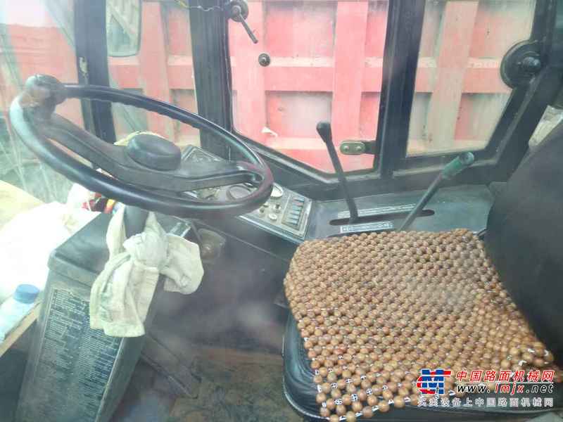 云南出售转让二手6852小时2009年洛建LSS220单钢轮压路机