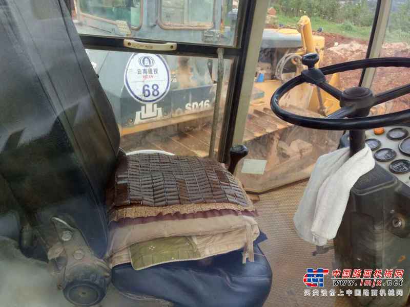 云南出售转让二手5623小时2010年厦工XG6224M单钢轮压路机