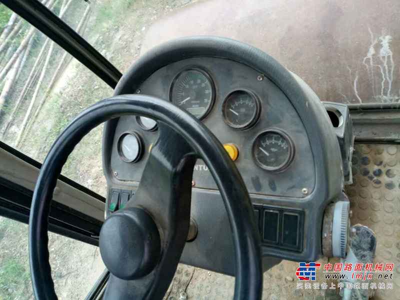 贵州出售转让二手8645小时2011年山推SR26T单钢轮压路机