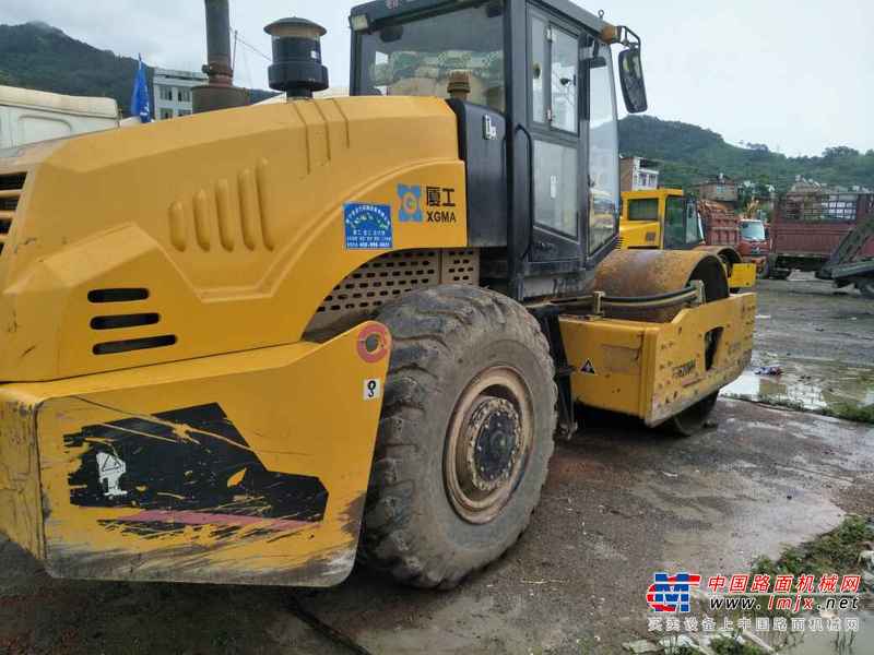 云南出售转让二手3000小时2014年厦工XG622MH单钢轮压路机
