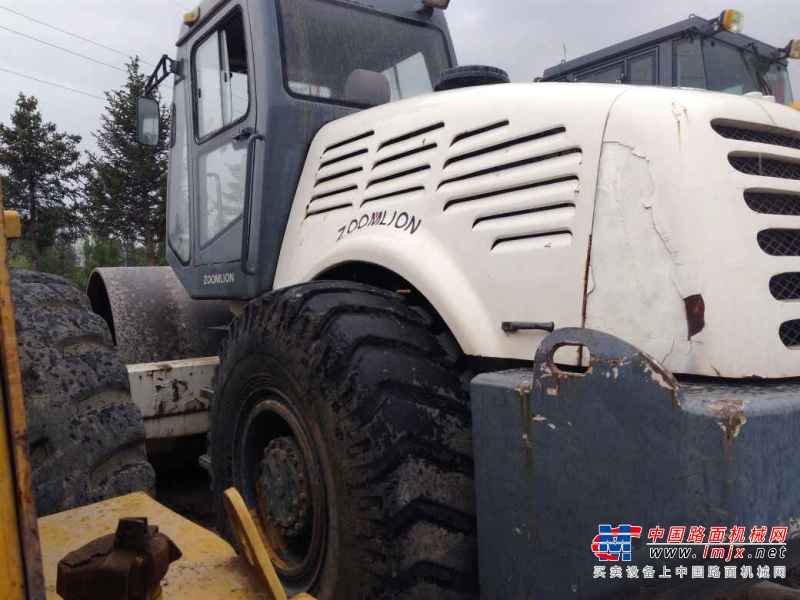 内蒙古出售转让二手7000小时2008年中联重科YZD22II单钢轮压路机