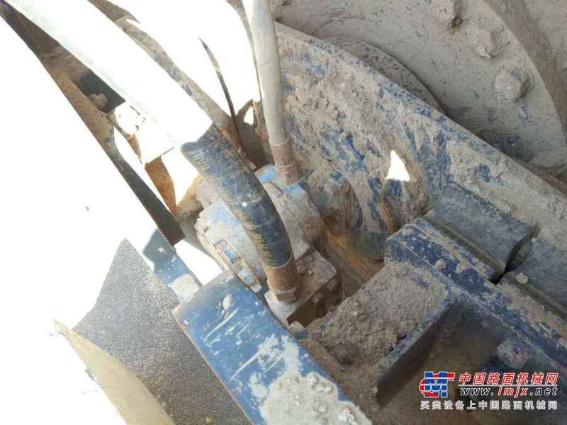 陕西出售转让二手2000小时2006年洛阳路通LT220B单钢轮压路机