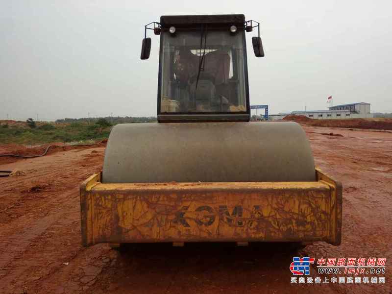 江西出售转让二手6000小时2009年厦工XG6204M单钢轮压路机