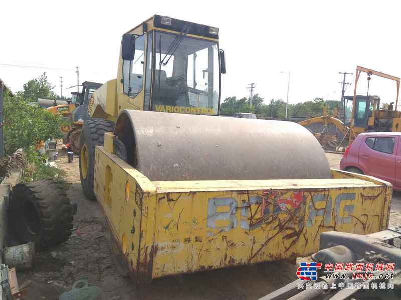 江苏出售转让二手4057小时2005年宝马BW225D单钢轮压路机