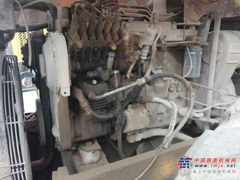 内蒙古出售转让二手10000小时2006年柳工YZ18J单钢轮压路机