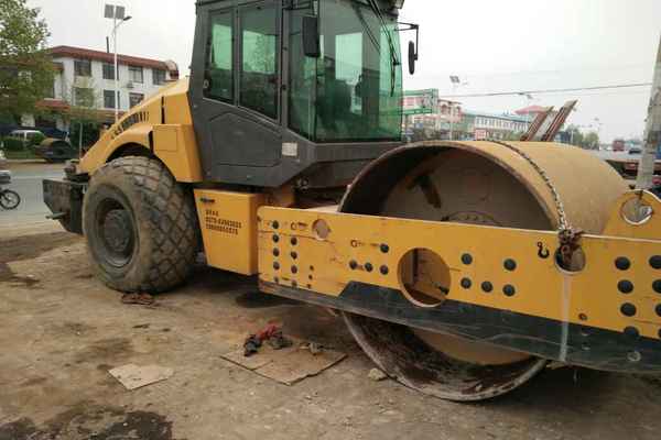 辽宁出售转让二手1000小时2011年洛建LSS2302单钢轮压路机