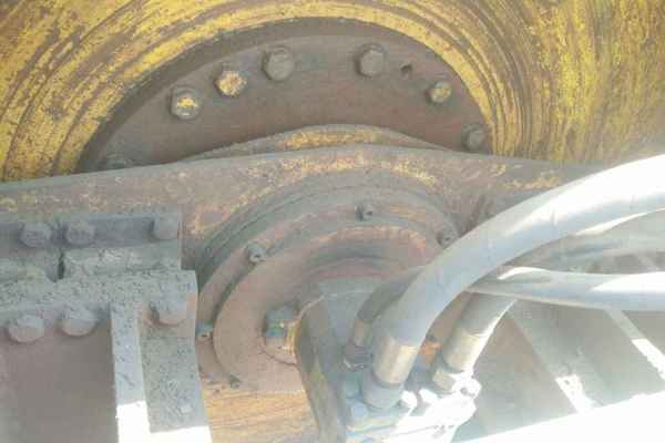 云南出售转让二手18362小时2005年洛建LSS220单钢轮压路机