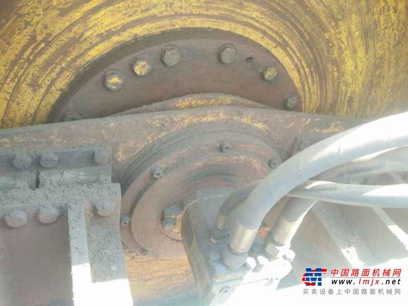 云南出售转让二手18362小时2005年洛建LSS220单钢轮压路机