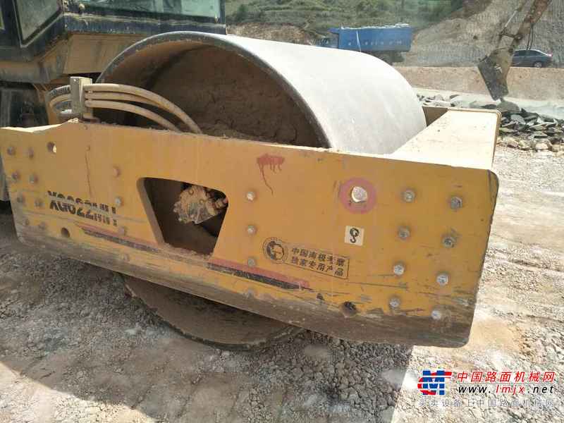 云南出售转让二手4000小时2015年厦工XG622MH单钢轮压路机