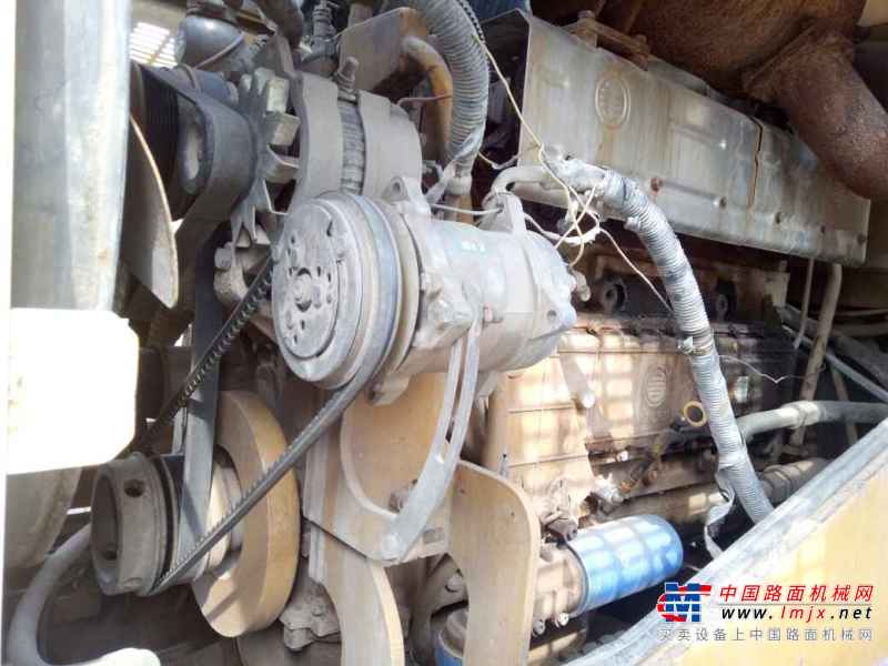 陕西出售转让二手2400小时2015年龙工LG522B单钢轮压路机