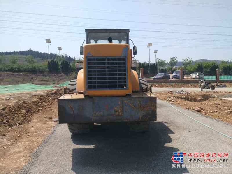 山东出售转让二手12000小时2008年徐工XS222J单钢轮压路机