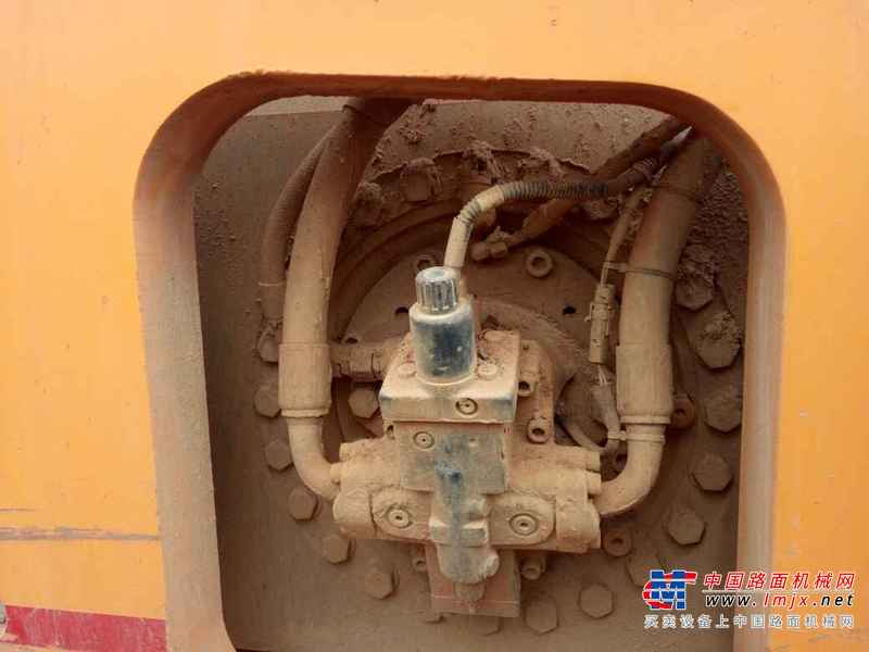 云南出售转让二手3000小时2014年三一重工YZ26C单钢轮压路机