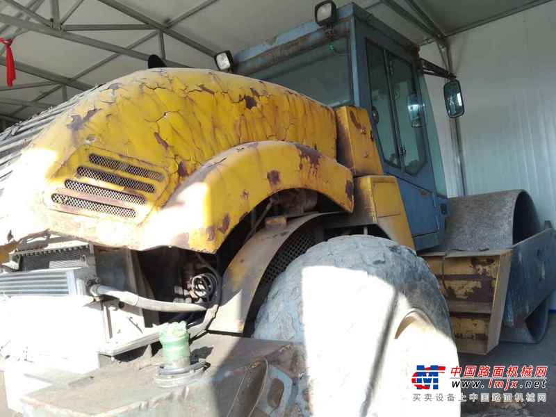 辽宁出售转让二手9000小时2005年洛建LSS220单钢轮压路机