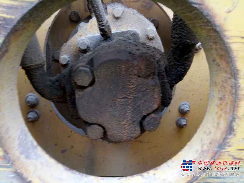 广东出售转让二手5000小时2006年洛建YZ16B单钢轮压路机