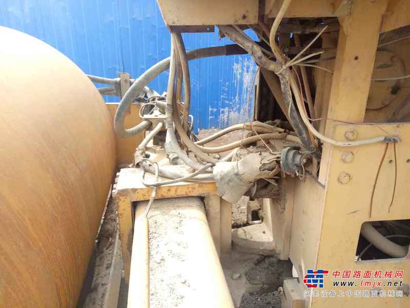 宁夏出售转让二手8000小时2005年洛建YZ2003单钢轮压路机