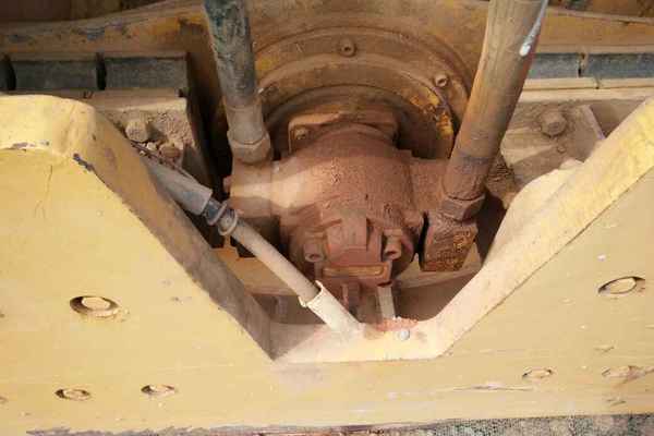 湖北出售转让二手5000小时2005年洛建YZ20C单钢轮压路机