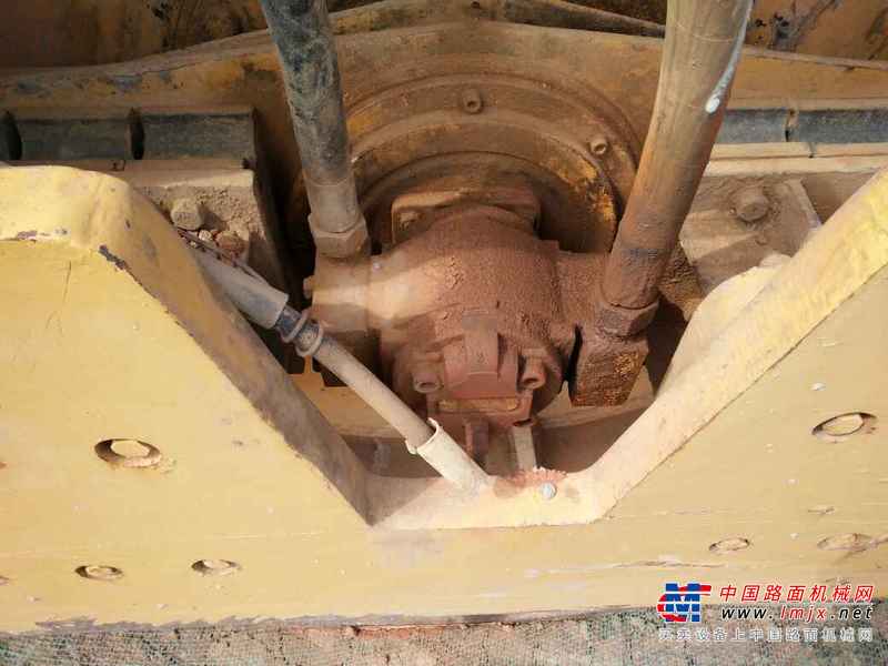 湖北出售转让二手5000小时2005年洛建YZ20C单钢轮压路机