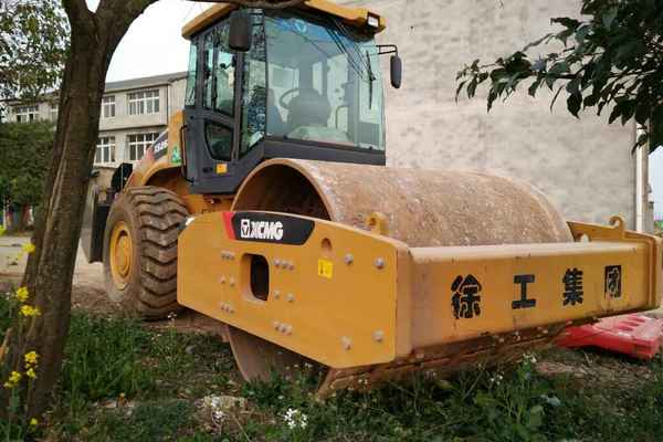 湖北出售转让二手300小时2016年徐工XS263J单钢轮压路机