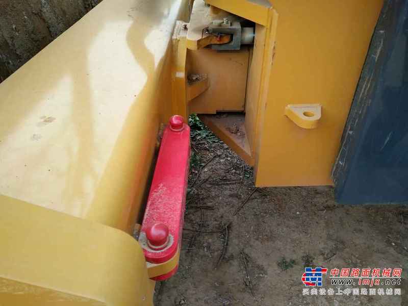 湖北出售转让二手300小时2016年徐工XS263J单钢轮压路机