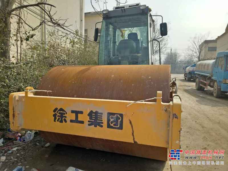 安徽出售转让二手1500小时2015年徐工XS222J单钢轮压路机