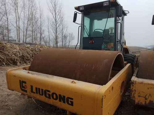 辽宁出售转让二手6000小时2010年柳工CLG620A单钢轮压路机
