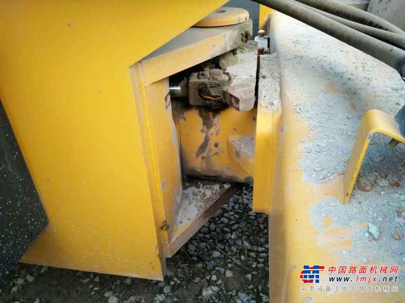 湖北出售转让二手1200小时2014年徐工XS223J单钢轮压路机