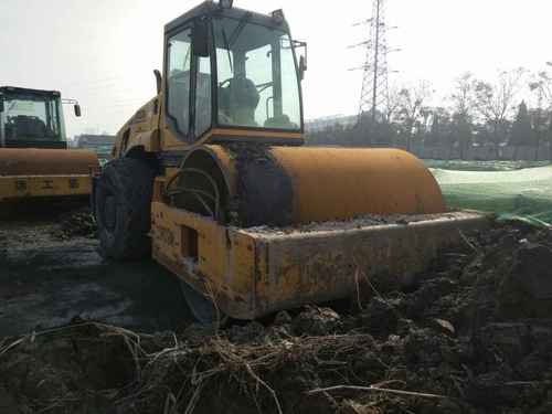 河南出售转让二手8000小时2010年山推SR22M单钢轮压路机
