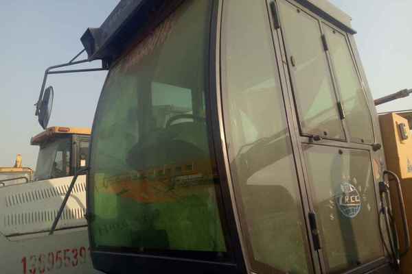 宁夏出售转让二手5000小时2008年洛阳路通LT220S单钢轮压路机