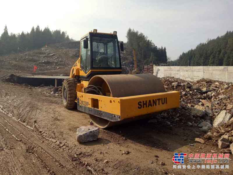 湖北出售转让二手356小时2010年东方红B20单钢轮压路机