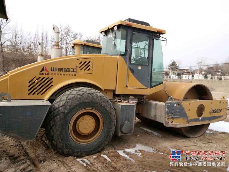 陕西出售转让二手4000小时2011年临工LGS820单钢轮压路机