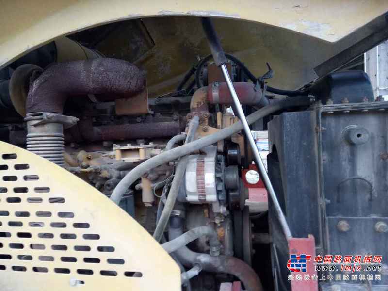 湖北出售转让二手2000小时2009年山东常林RM226单钢轮压路机