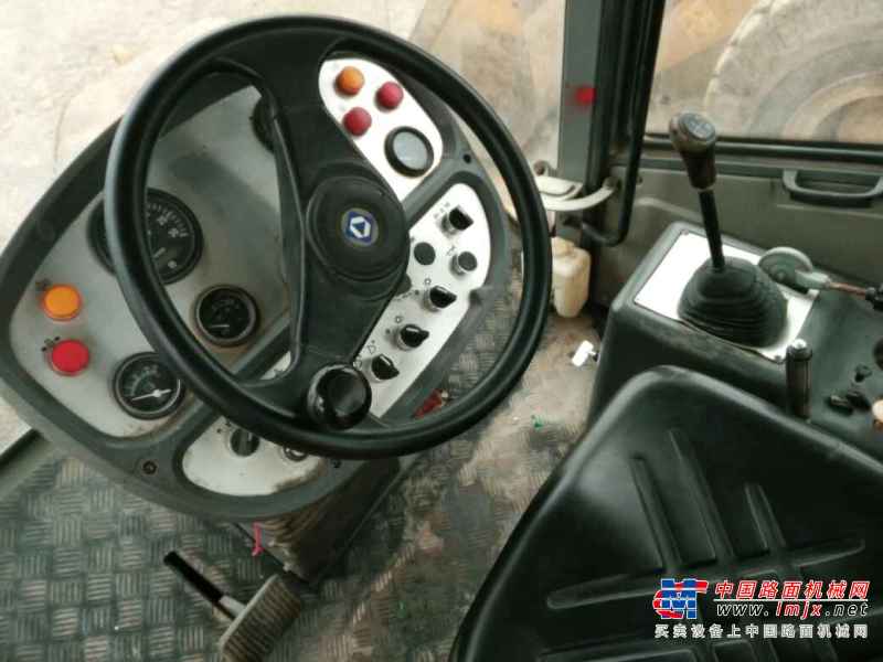 陕西出售转让二手3000小时2014年徐工XS222J单钢轮压路机
