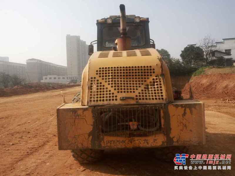 江西出售转让二手4000小时2010年龙工LG520A单钢轮压路机
