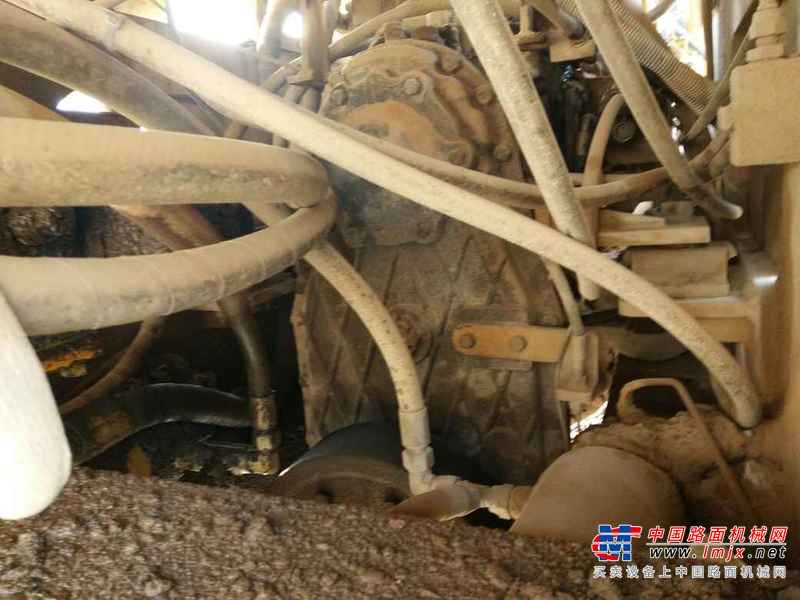 陕西出售转让二手8000小时2009年龙工LG520B单钢轮压路机