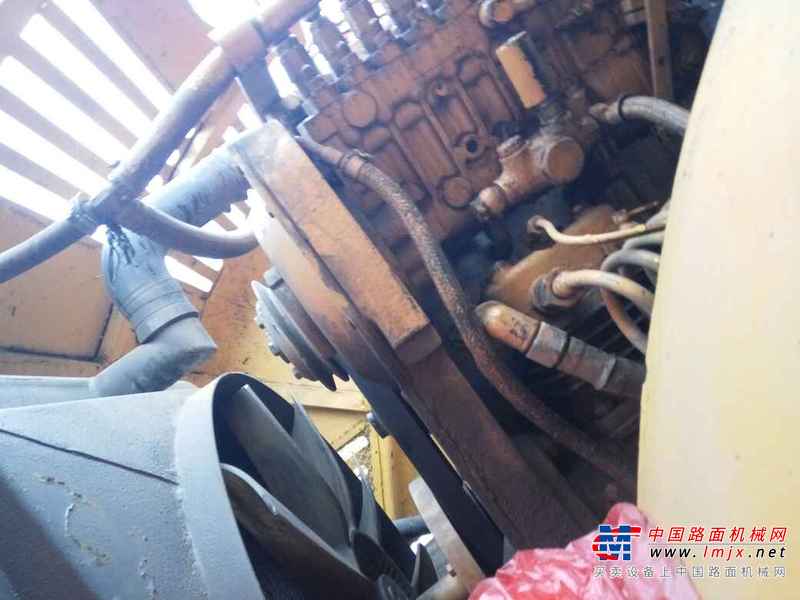 陕西出售转让二手6000小时2010年洛建LSS220单钢轮压路机