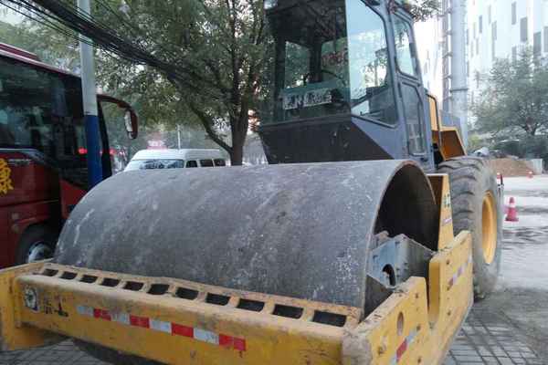 山西出售转让二手4800小时2004年徐工YZ14JC单钢轮压路机