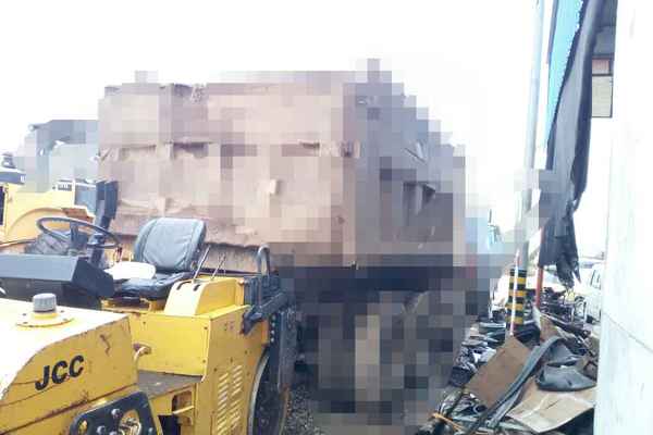陕西出售转让二手1800小时2014年洛建JCC303双钢轮压路机