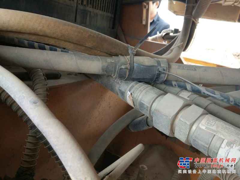 陕西出售转让二手6000小时2011年柳工CLG622单钢轮压路机
