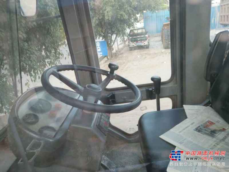云南出售转让二手5000小时2010年柳工CLG622单钢轮压路机